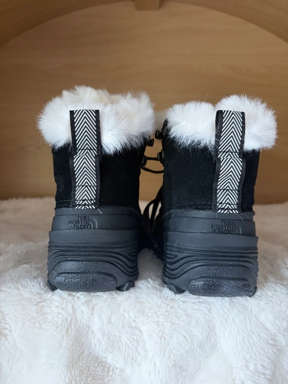 ✨$55✨The North Face Teen Shellista Lace V Boot | Black | Kids 10 (NIB)